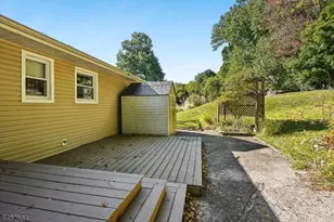 907 Pleasant Valley Way, West Orange Township, NJ 07052 - Photo 36