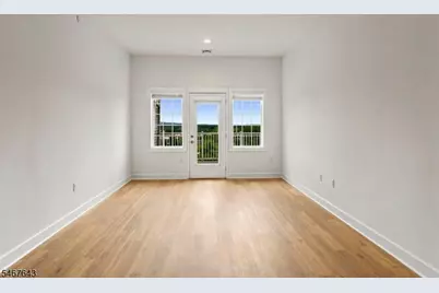 17 Hook Mt Rd #202, Montville Township, NJ 07058 - Photo 6
