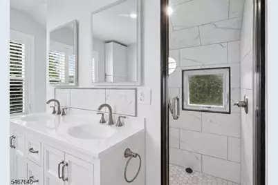 35 Clinton St, Bloomfield, NJ 07003 - Photo 24