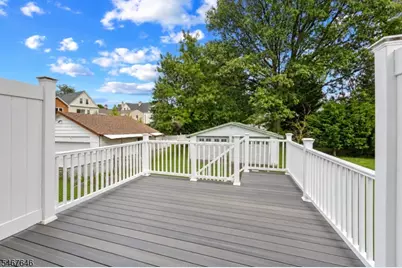 35 Clinton St, Bloomfield, NJ 07003 - Photo 38