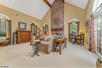 1 Maxwell Ct, Raritan Township, NJ 08822 - Photo 16