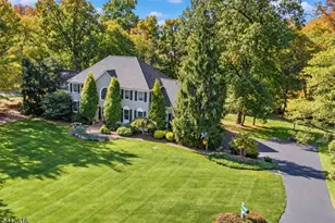 1 Maxwell Ct, Raritan Township, NJ 08822 - Photo 1