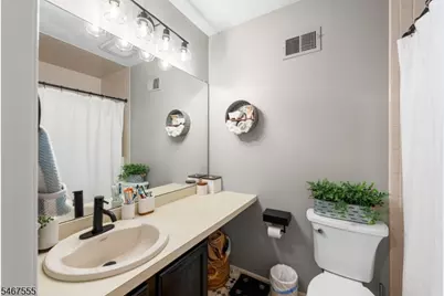 137 Woods Edge Dr #137, Roxbury Township, NJ 07876 - Photo 12