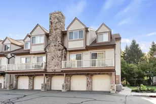 137 Woods Edge Dr, Roxbury Township, NJ 07876 - Photo 14
