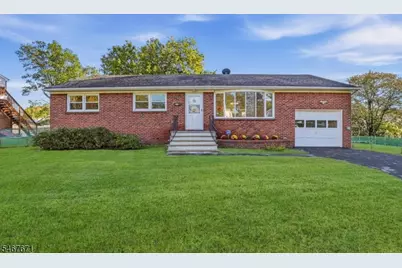 45 N Laurel Ave, Woodbridge Township, NJ 08830 - Photo 1