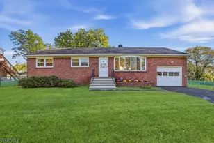 45 N Laurel Ave, Woodbridge Township, NJ 08830 - Photo 1