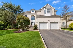 9 Schindler Way, Livingston, NJ 07039 - Photo 2