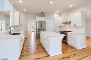 9 Schindler Way, Livingston Twp., NJ 07039 - Photo 10