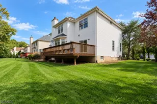 9 Schindler Way, Livingston, NJ 07039 - Photo 38