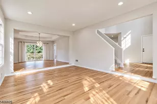 9 Schindler Way, Livingston Twp., NJ 07039 - Photo 12