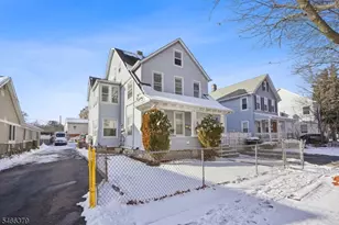 46 State St, Bloomfield, NJ 07003 - Photo 2