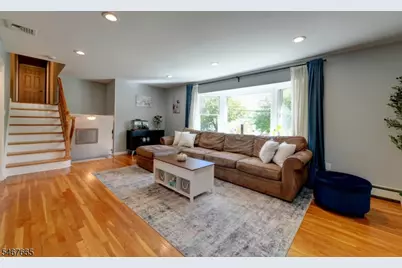 20 Rockaway Pl, Parsippany, NJ 07054 - Photo 8