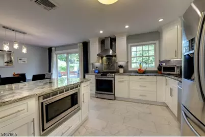 20 Rockaway Pl, Parsippany, NJ 07054 - Photo 14