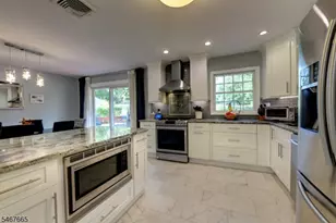 20 Rockaway Pl, Parsippany, NJ 07054 - Photo 14