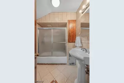 5 Smallwood Ave, Belleville, NJ 07109 - Photo 16
