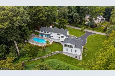 180 Roundtop Rd, Bernardsville, NJ 07924 - Photo 46