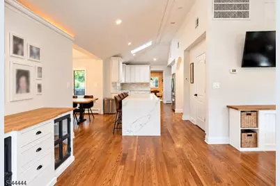 39 Hillcrest Avenue, Montville Township, NJ 07045 - Photo 8