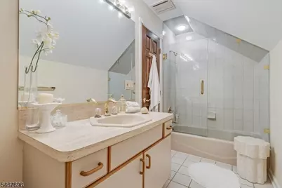 42 Lambert Dr, Sparta Township, NJ 07871 - Photo 36