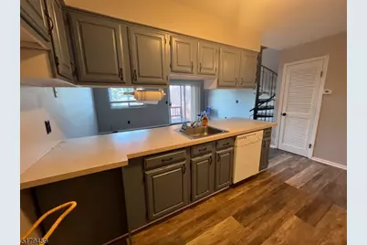 3 Steamboat Dr Unit 10, Vernon, NJ 07462 - Photo 2