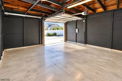 1 Bell St, Belleville, NJ 07109 - Photo 4