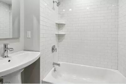 166 Maplewood Ave #7, Maplewood, NJ 07040 - Photo 8