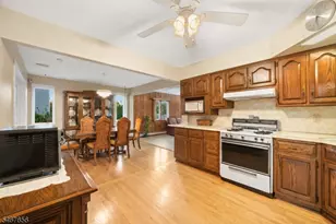 21 Ravine Ave, Nutley, NJ 07110 - Photo 10