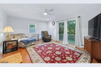14 Whitaker Pl, West Caldwell, NJ 07006 - Photo 16