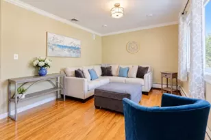 7 Perrelli Ln, Jefferson Township, NJ 07438 - Photo 6