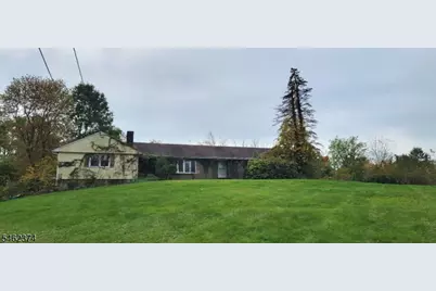 138 Mountain Ave, Warren Township, NJ 07059 - Photo 2
