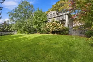 108 Hillside Terrace, Lebanon Township, NJ 07830 - Photo 2