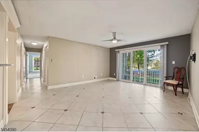 403 Reading Cir, Bridgewater, NJ 08807 - Photo 4