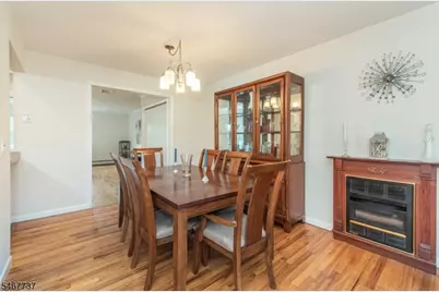 197 Lake Shore Dr, Parsippany, NJ 07034 - Photo 12