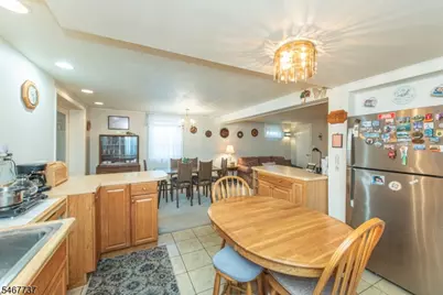 197 Lake Shore Dr, Parsippany, NJ 07034 - Photo 28