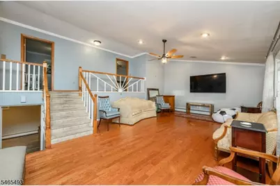 361 Naughright Rd, Washington Township, NJ 07853 - Photo 4