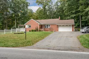 361 Naughright Rd, Washington Township, NJ 07853 - Photo 34
