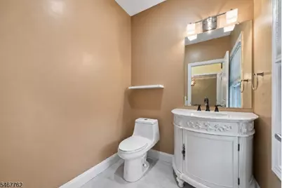 1 Efstis Ct, West Orange Township, NJ 07052 - Photo 14