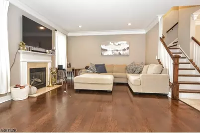 31 Barrister St, Clifton, NJ 07013 - Photo 10