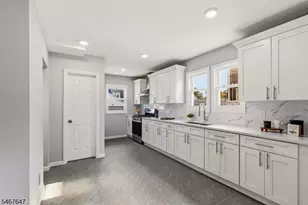 26 Crescent Ave, Newark, NJ 07112 - Photo 12
