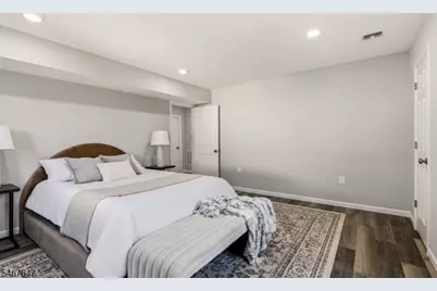 26 Crescent Ave, Newark, NJ 07112 - Photo 18