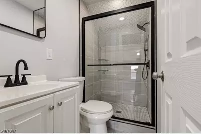 26 Crescent Ave, Newark, NJ 07112 - Photo 24