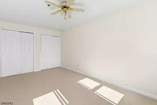 79 Park Edge, Berkeley Heights Township, NJ 07922 - Photo 12