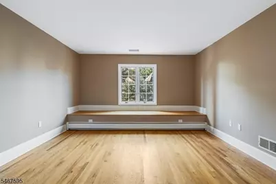 10 Kips Ridge C0010, Montclair Twp., NJ 07044 - Photo 28