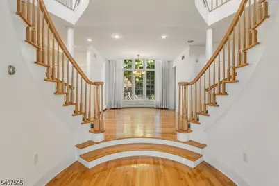 10 Kips Ridge C0010, Montclair Twp., NJ 07044 - Photo 10
