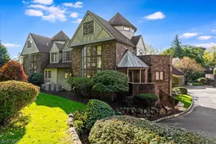 10 Kips Ridge C0010, Montclair Twp., NJ 07044 - Photo 48