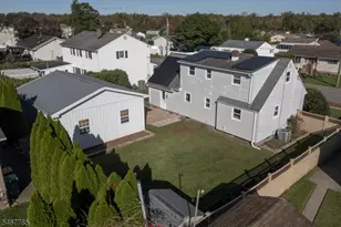 431 Sidorske Ave, Manville, NJ 08835 - Photo 2