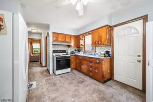 552 Main St, Lodi, NJ 07644 - Photo 8