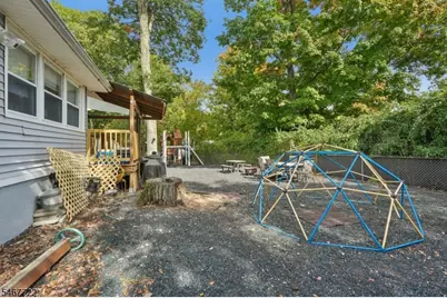 73 Cayuga Ave, Rockaway Township, NJ 07866 - Photo 24