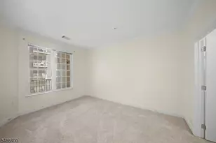 7212 Coventry Ct, Riverdale, NJ 07457 - Photo 4