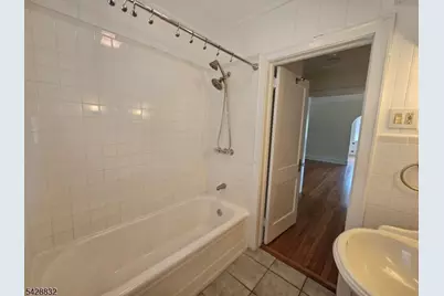 48 Bay St, Long Hill Township, NJ 07980 - Photo 12