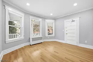 16 Munn St, Montclair, NJ 07042 - Photo 4